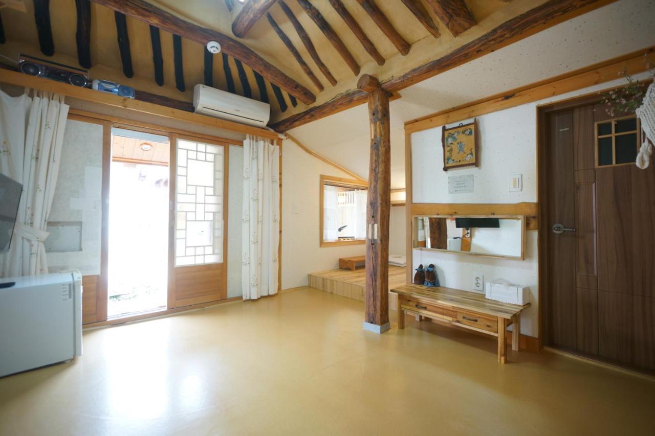 Hanok Madang Jeonju Extérieur photo